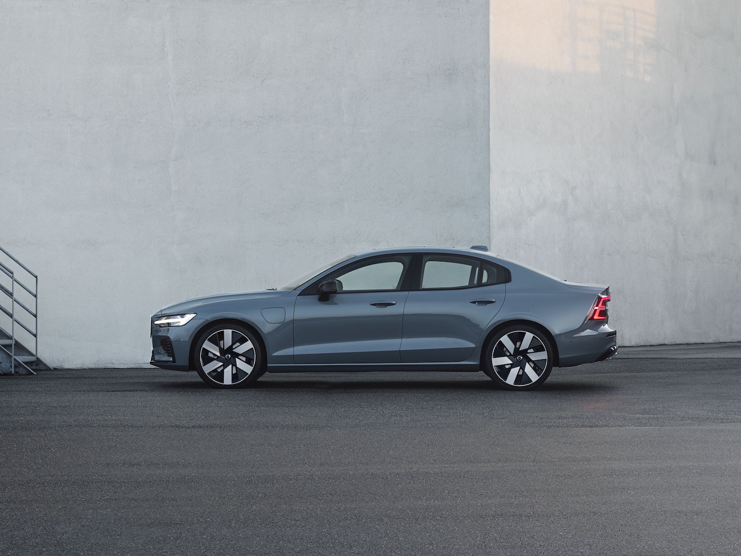 s60-feat-3
